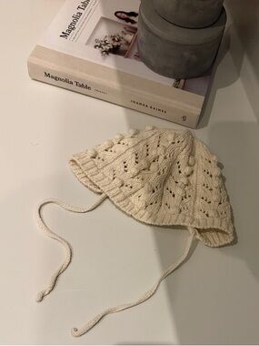 Wild Wawa Kids' Cream Knit Pom-Pearl Earflap Hat